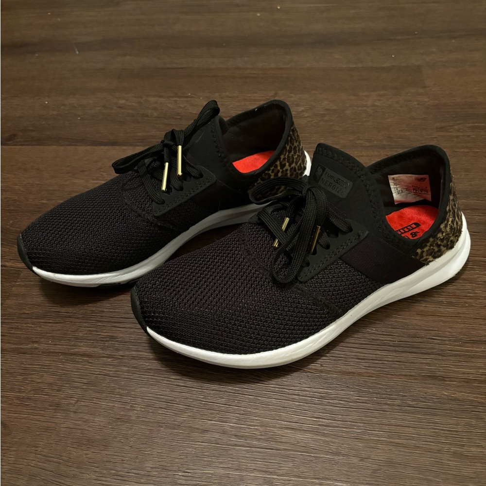 New balance shoes